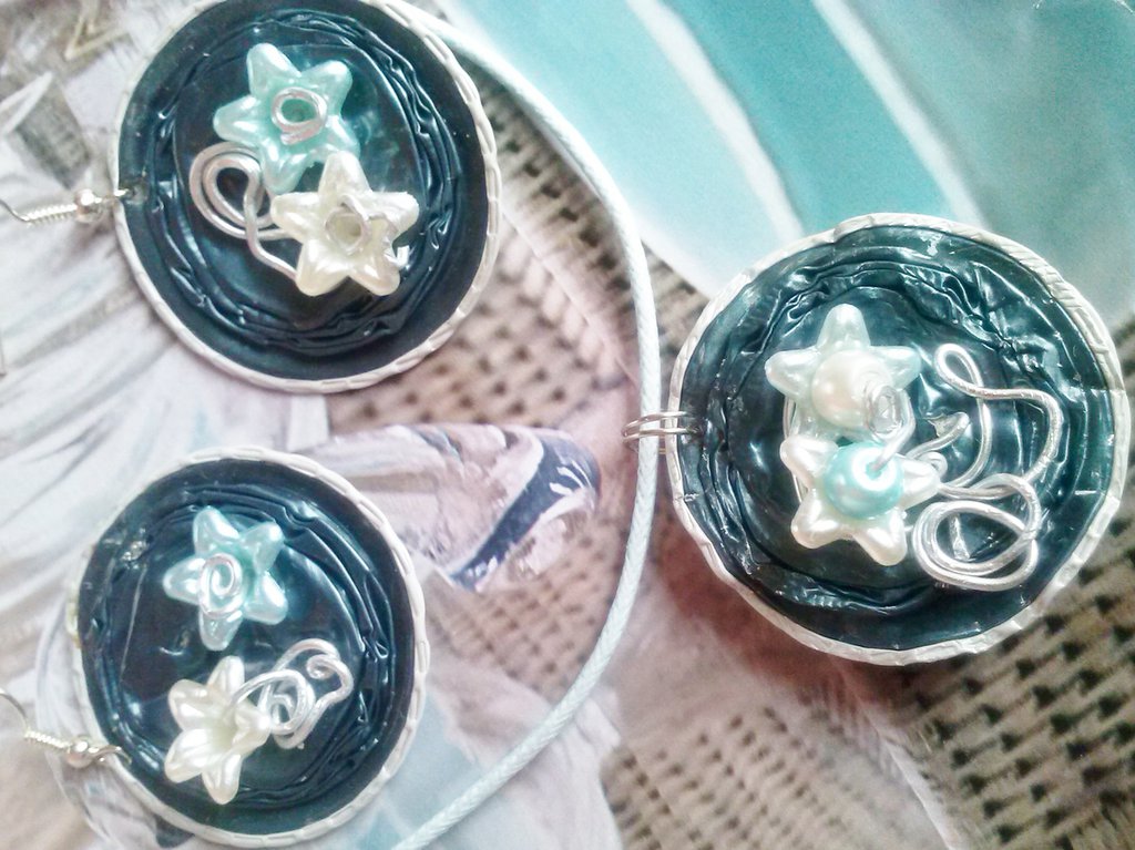 Orecchini Pendenti In Vetro Di Murano - Capsule Blu Reale, Fatti A Mano A Venezia, Con Certificato Di Autenticità, Lunghi 5 Cm