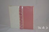 Album foto artigianale rosa e beige con rose