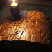 Lampada da tavolo unica realizzata con legno lavorato dal tarlo e sfruttato come base, non riproducibile, lavoro offerto soprattutto dalla natura