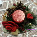 Centrotavola di Natale con candela e Rose rosse all'uncinetto fatto a mano