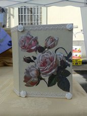 _Album fotografico decorato a mano con rose, merletto e roselline_