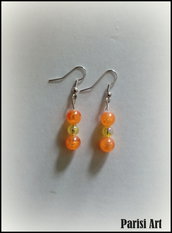 Orecchini pendenti con perle giallo & arancio