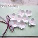 partecipazione romantica con fiorellini bianchi e perle