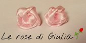 Orecchini rosellina rosa di raso fatti a mano