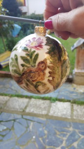 palla natalizia in ceramica decorata a mano