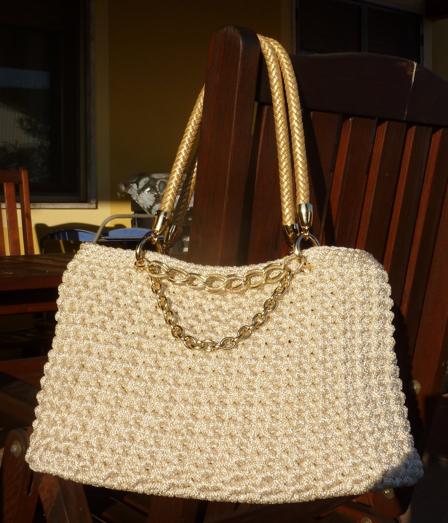 Borsa oro per occasioni speciali donna borse di leideedicosetta