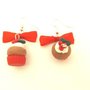 JUST XMAS - PAIO ORECCHINI con fiocco rosso  CUPCAKE CIOCCOLATO   con AGRIFOGLIO  - fimo - idea regalo natale 