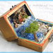 Presepio sul mare miniatura pop-up fatto a mano in cofanetto di legno sassi bianchi