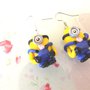 NOVITA - IDEA REGALO - Fimo - JUST  MINIONS - PAIO ORECCHINI minions con linguaccia 