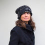 Cappello per donna in lana bouclè, accessori moda donna autunno inverno Stile italiano Grigio melange