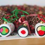 DECORAZIONI NATALIZIE.3 pezzi di SUSHI per l'albero!Feltro,perline,ganci da appendere e nastri.Segnaposto,regalo per ospiti.Gioco per bimbi.