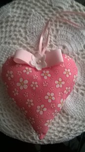 cuore rosa decorativo
