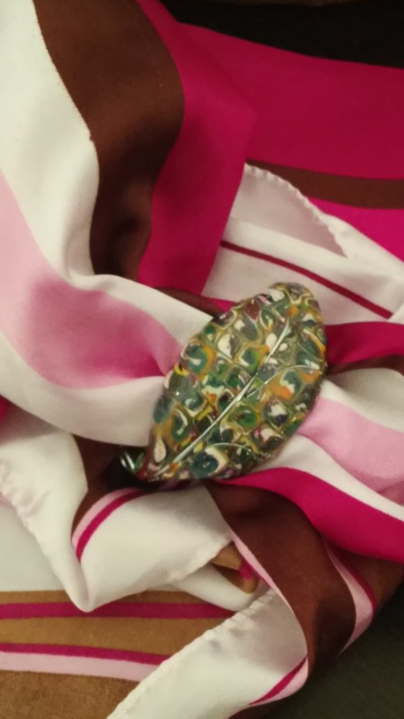 Ornamento Magnetico Rotondo Con Pietre Strass Per Sciarpe, Scialli O Poncho