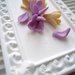 cornice anticata in gesso con decori in fimo