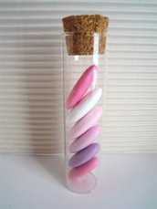 provetta vetro 10 cm con 6 confetti sfumati toni : rosa