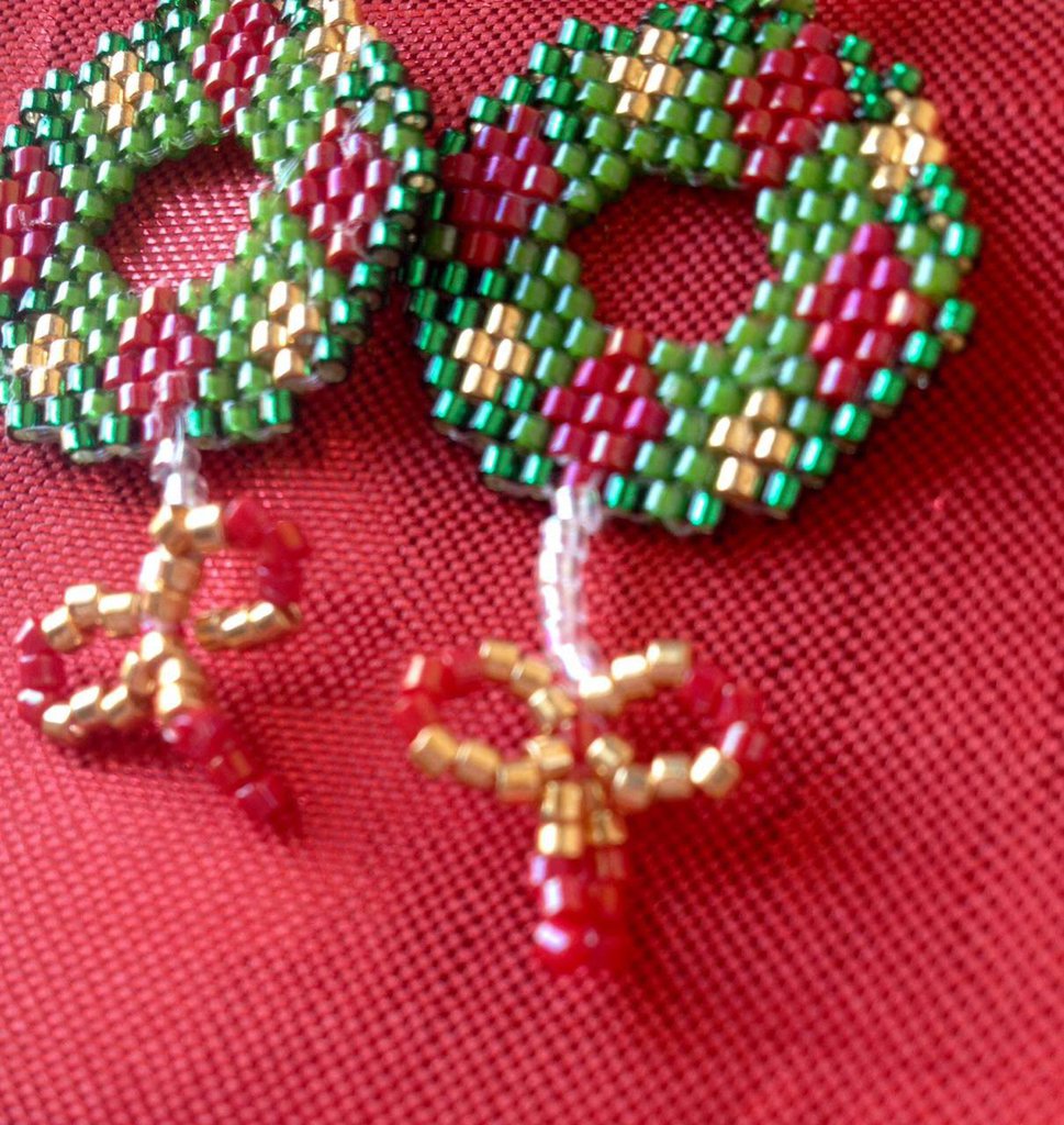 Orecchini a perno in argento sterling a forma di albero di Natale / Orecchini per le feste / Orecchini per l'albero di Natale / Orecchini di Natale / Gioielli per le feste