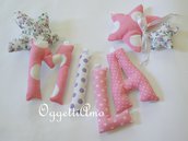 MILA: una ghirlanda di lettere imbottite rosa e viola per decorare la sua cameretta