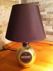 Lampada da tavolo "Il cioccolato di Mozart"