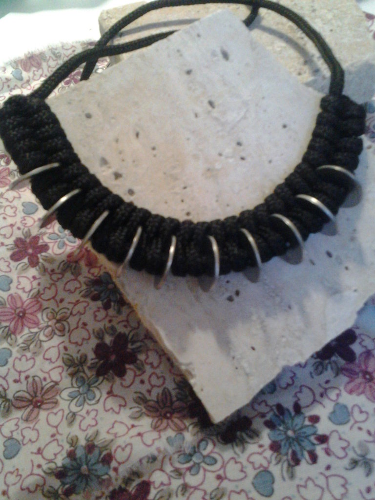 Collana Uomo Pelle Cordino Rotondo Con Fibbia In Vera Pelle Nera