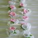40 Coccarde di tulle e fiori in feltro come segnaposto o per bomboniere delicatamente eleganti ed originali!