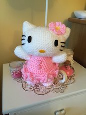 Hello Kitty amigurumi