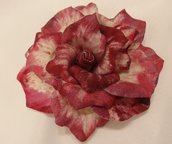 Rosa vintage rosso scuro - Forme Tessili 3D
