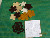 Kit box rettangolare in feltro, porta fazzoletti di carta con roselline in feltro