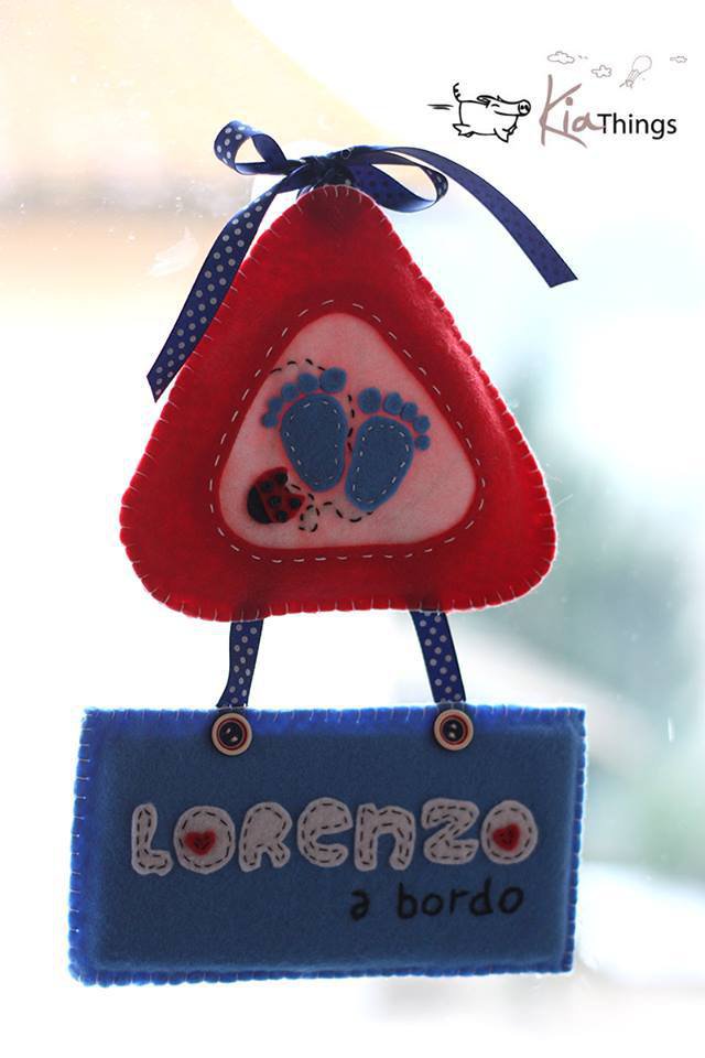 Adesivo 'Baby A Bordo' Con Giraffa - Decalcomania Per Auto, 130x130 Mm, Colorato E Divertente