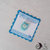 Card Art battesimo segnaposto ciucciotti, biberon, tutine etchette quadrate turchese e blu navy per bimbo
