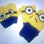 Guanti ispirati ai Minions realizzati ad uncinetto, in lana o cotone gialla . -Modello Guamini-