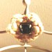 anello bigiotteria con pietra centrale quadrata scura lavorato all'uncinetto con filo di spago in cotone color corda
