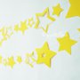 Ghirlanda di stelle di carta: una graziosa decorazione composta da varie tipologie di stelle