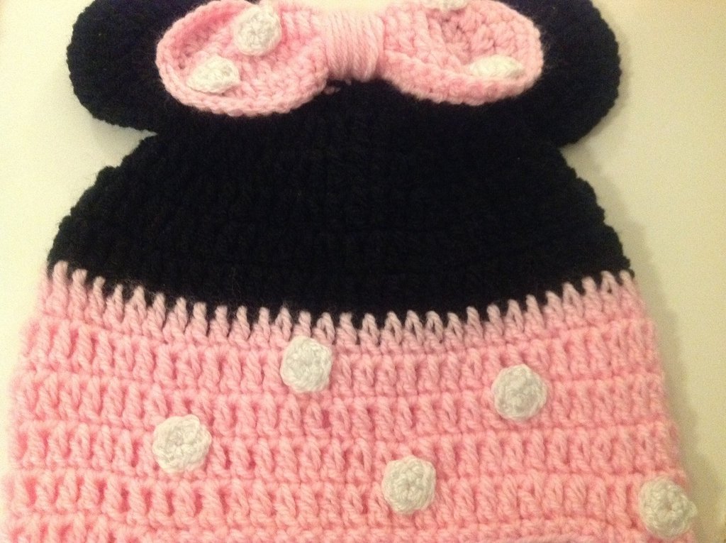 0-12 MESI CAPPELLINO MINNIE BIMBA AD UNCINETTO CON PARAORECCHIE - B