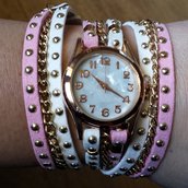 Bracciale cordino bianco e rosa, catena dorata e orologio con quadrante madreperla