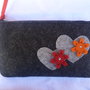  Astuccio-pochette in panno decorato a mano