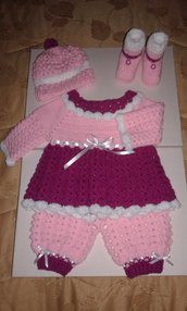 Completo di lana neonata