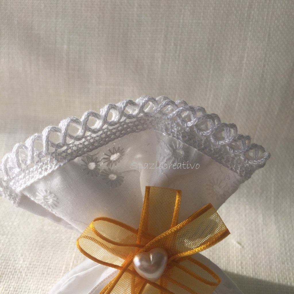 Sacchetti Portaconfetti In Juta – Base Avana E Parte Superiore Grigio/Argento Con Cuoricini E Pois Bianchi, 13x10 Cm – Bomboniere Matrimonio E Comunione