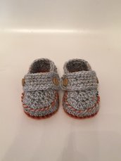 Scarpine in lana per neonato stile mocassino