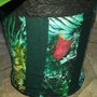 Copri vaso in feltro e stoffa verde fatto a mano.