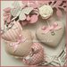 Fiocco nascita 8 cuori in vimini con rosa,farfalla e cuori imbottiti sui toni del rosa e beige
