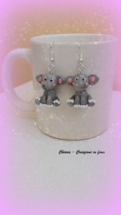 Orecchini in fimo handmade Elefanti kawaii miniature idee regalo amica bomboniere