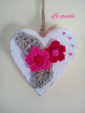 Cuore in legno da appendere