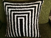 Cuscino crochet geometrico 