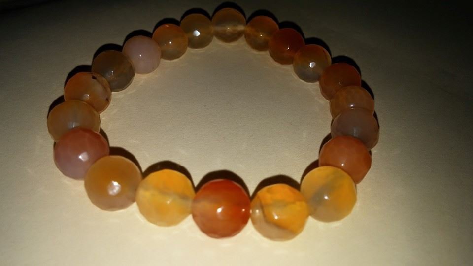 Bracciale Corniola AAA 8 mm Bracciale elastico rotondo Bracciale Corniola naturale 8 mm - Braccialetti Chakra di qualità AAA precaricati - Italia