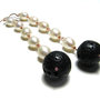 Ordine personalizzato - Orecchini lunghi con perle di fiume e pietra di lava