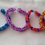 Braccialetti per bambini fatti da elastici colorati