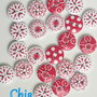 10 bottoni legno fantasie bianco/rosso 15mm diametro