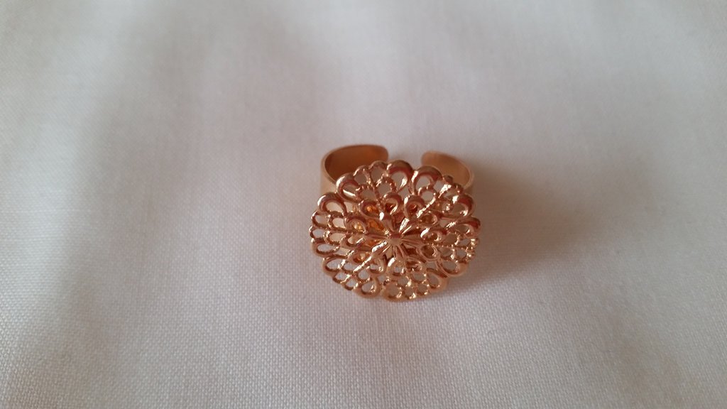 Anello a doppia barra in oro - Italia