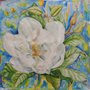 Magnolia: foulard in seta naturale dipinto a mano con motivo floreale