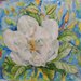 Magnolia: foulard in seta naturale dipinto a mano con motivo floreale